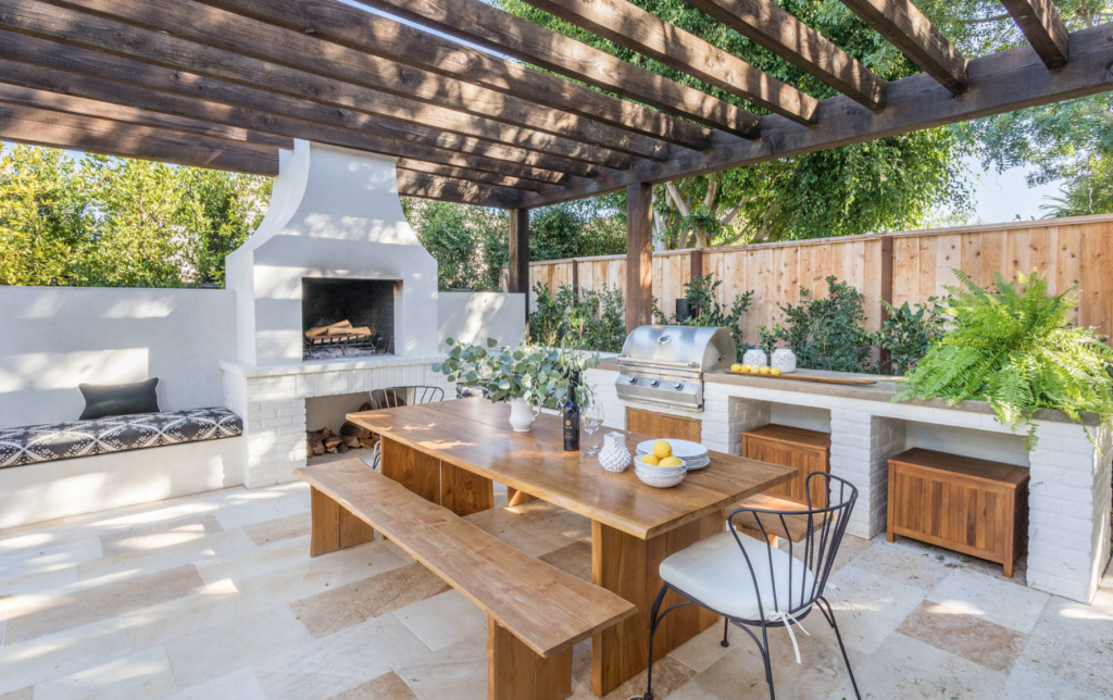 5 Outdoor Kitchen Ideas Perfect For Entertaining - SLD